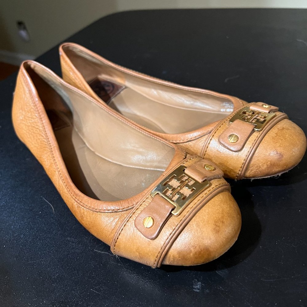 Tory Burch size 9 Cline tan flats